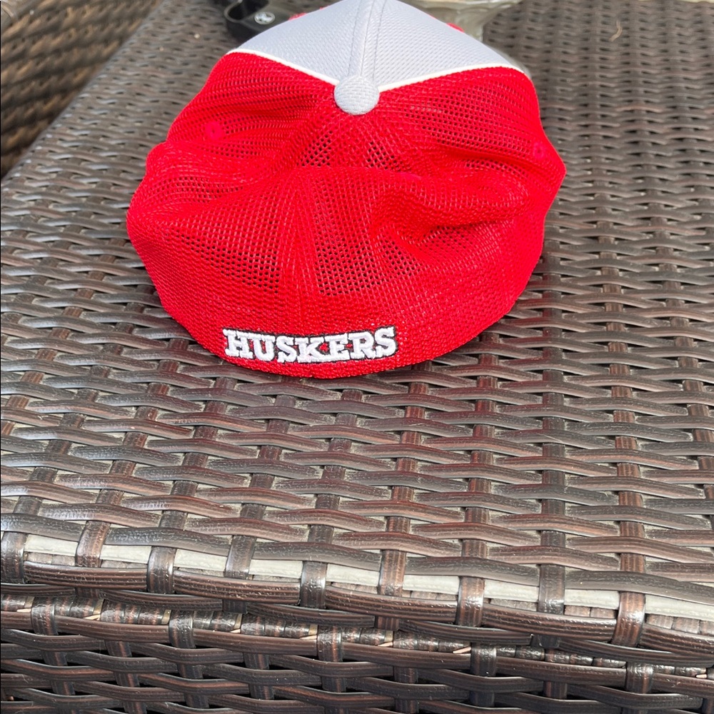 Zephyr Red and Gray Mesh Cap - Picture 3 of 4